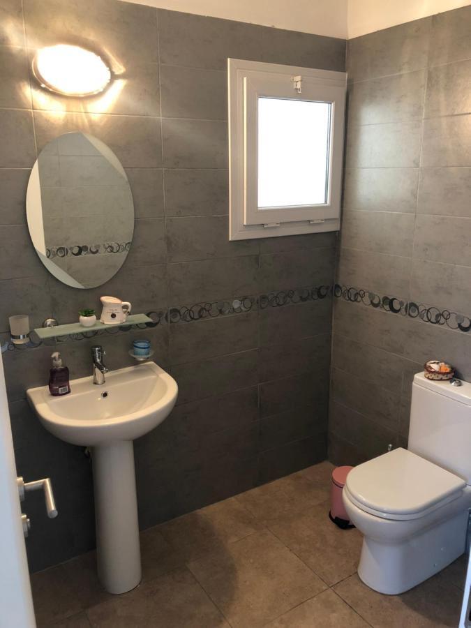 Reflex Apartment Spacious And Comfortable Nikosia Eksteriør bilde
